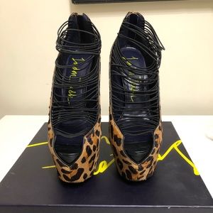 London Trash Leopard platform heels size 8.5 Crush